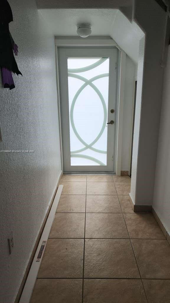 TROPICAL LANDINGS CONDO - Residential
