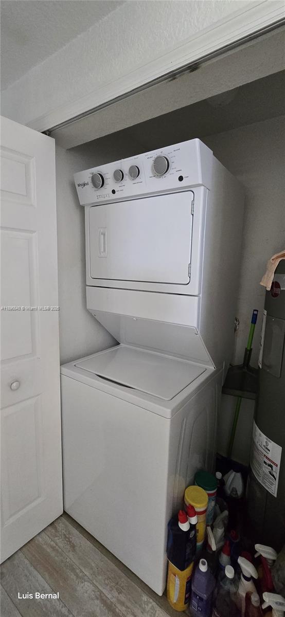 TROPICAL LANDINGS CONDO - Residential