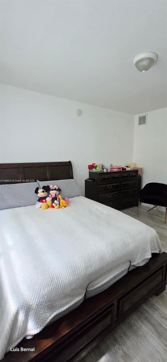 TROPICAL LANDINGS CONDO - Residential