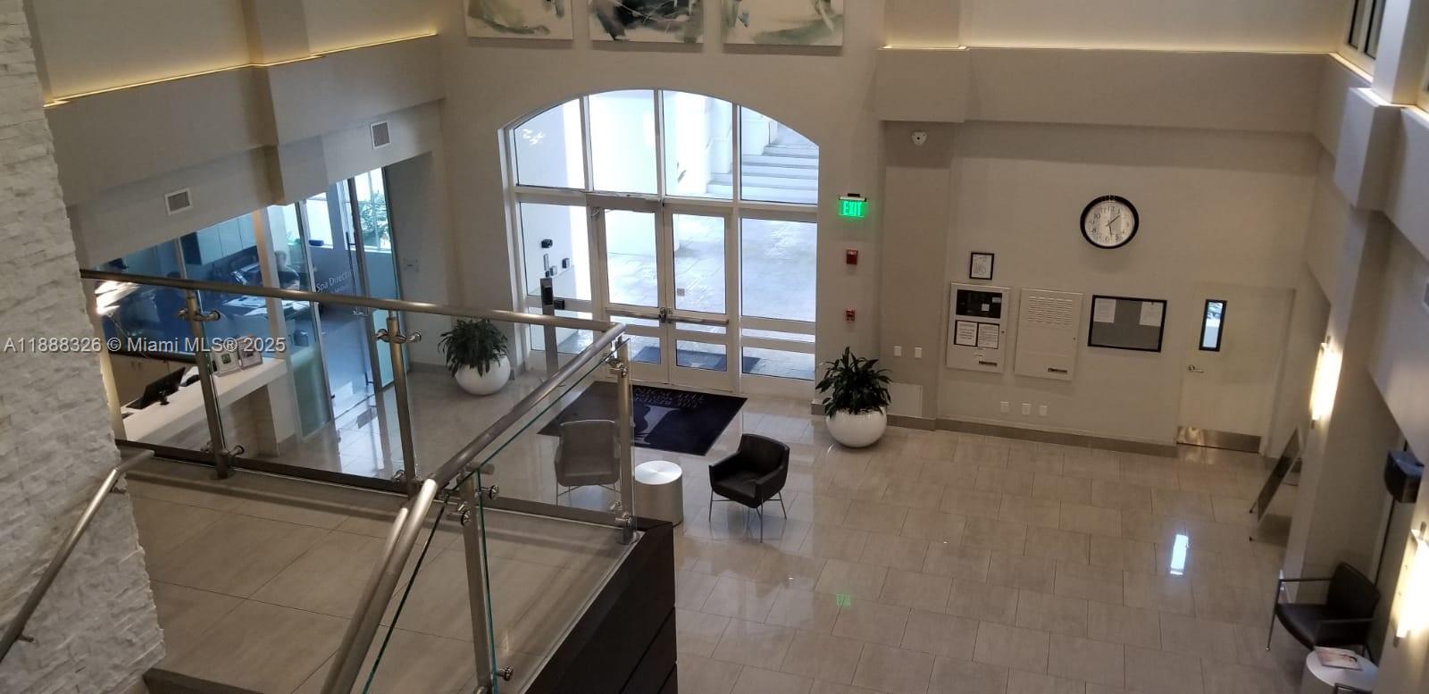 SOUTH TOWER AT THE POINT - Residential