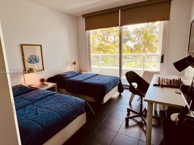 SOUTH TOWER AT THE POINT - Residential