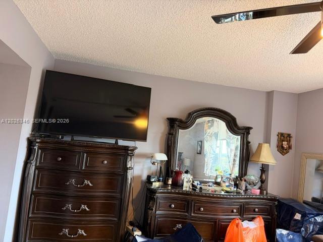 HILLCREST EAST NO 27 COND - Residential