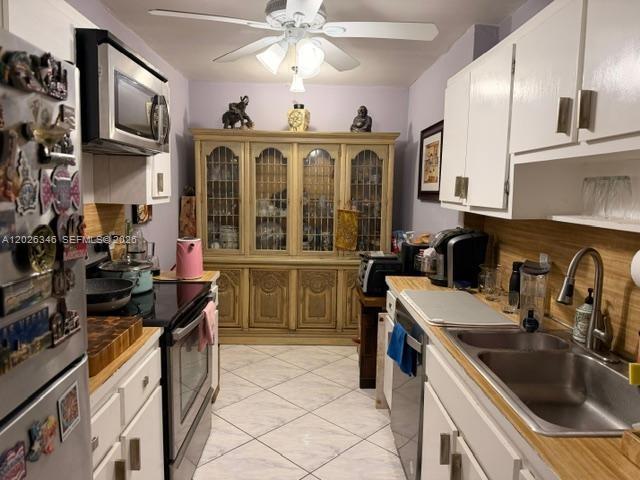HILLCREST EAST NO 27 COND - Residential