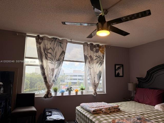HILLCREST EAST NO 27 COND - Residential