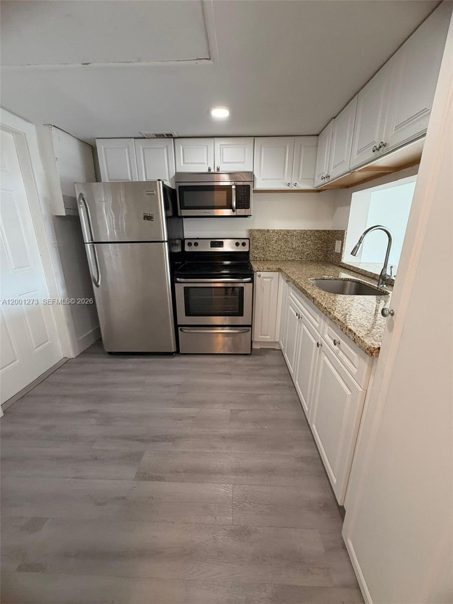 20111 NE 27th Ct K102