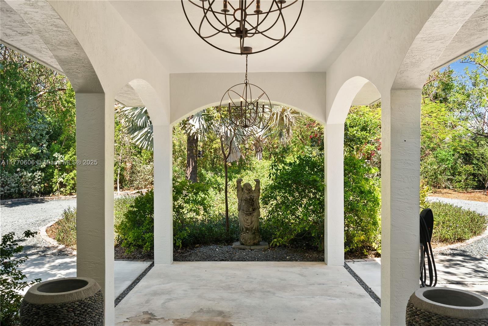 Rock Harbor Est - Residential