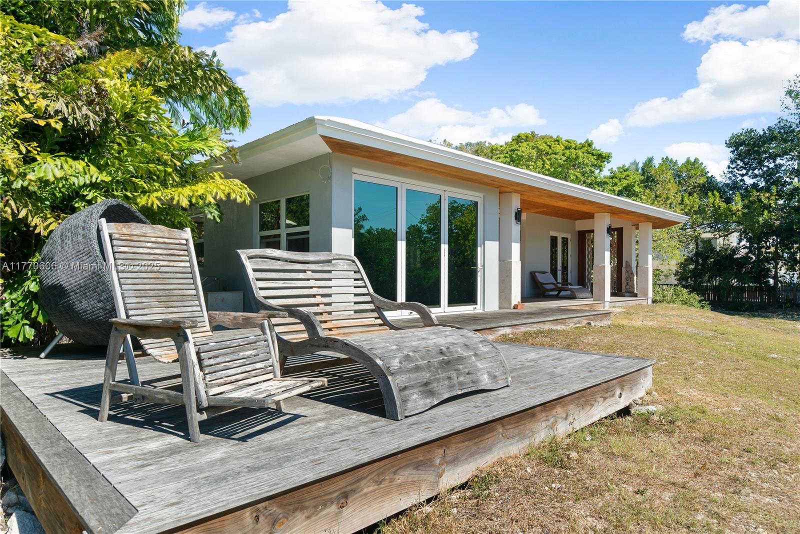 Rock Harbor Est - Residential