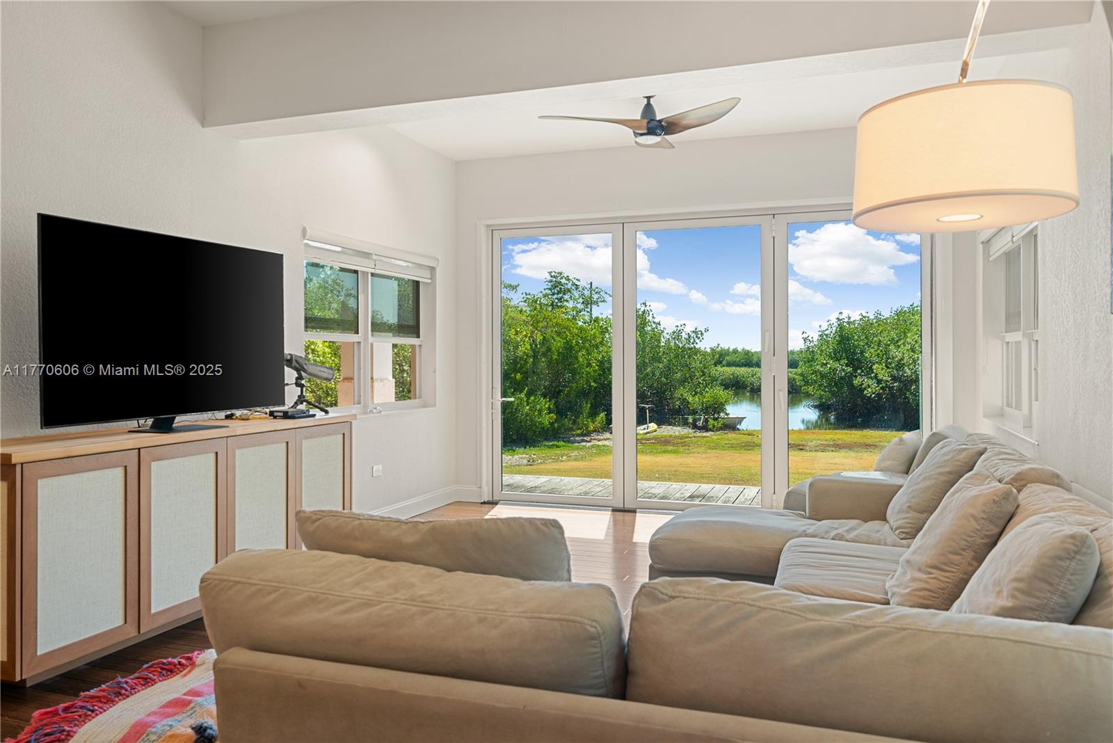 Rock Harbor Est - Residential