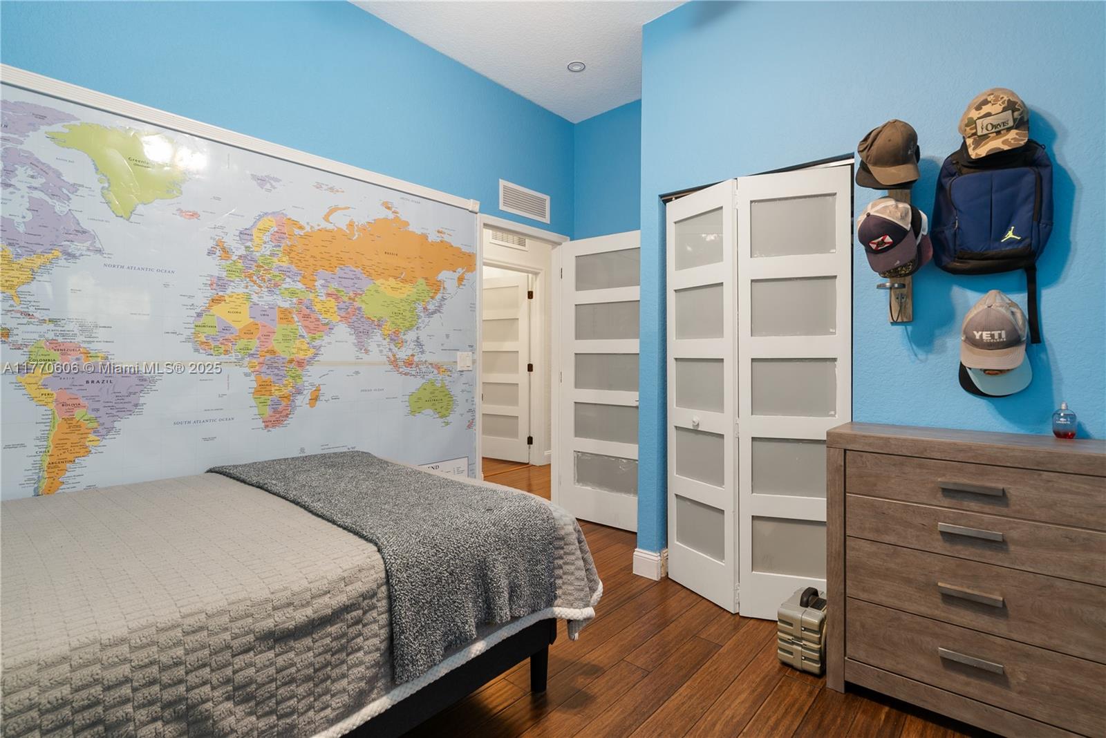 Rock Harbor Est - Residential