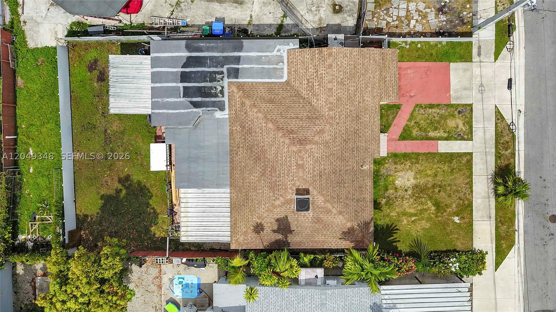3080 SW 5th St