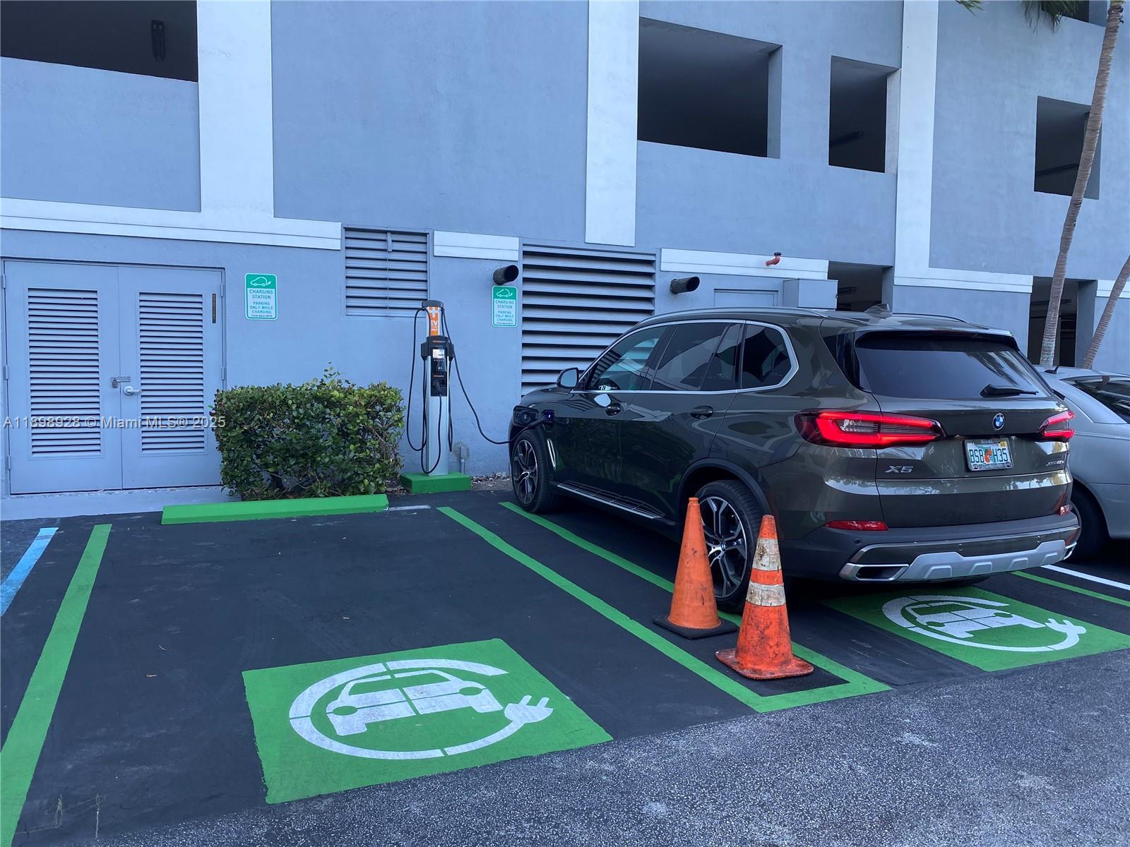 BLUE LAGOON CONDO - Residential Lease