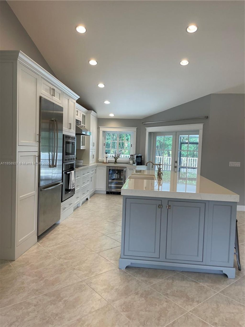 Photo of 9305 Old Pine Rd, Boca Raton, FL 33428 (MLS # A11858927)