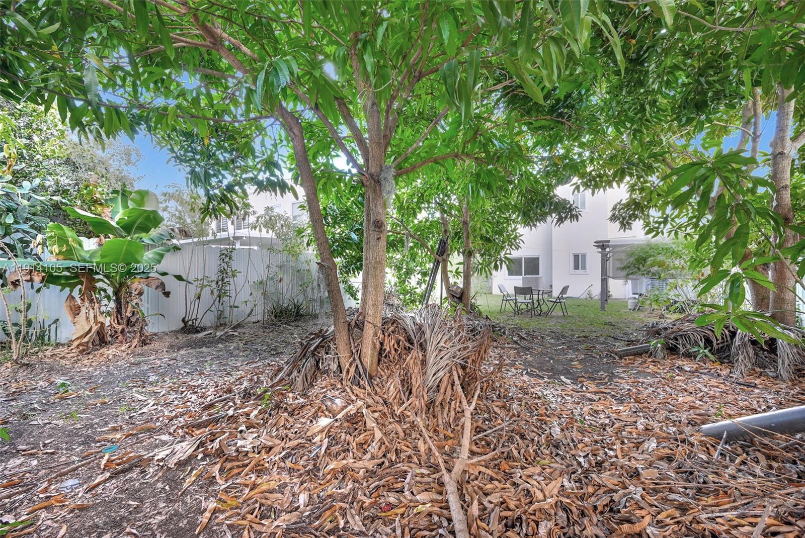 VITRAN AT NARANJA ESTATES - Residential