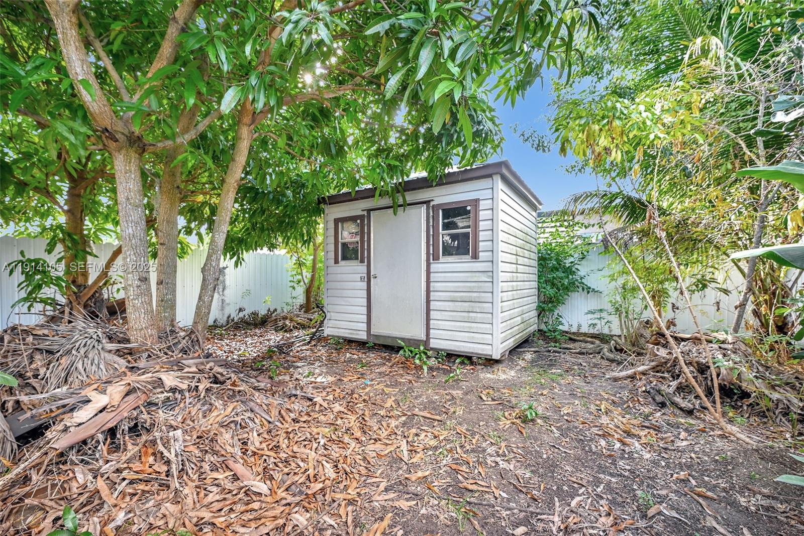 VITRAN AT NARANJA ESTATES - Residential