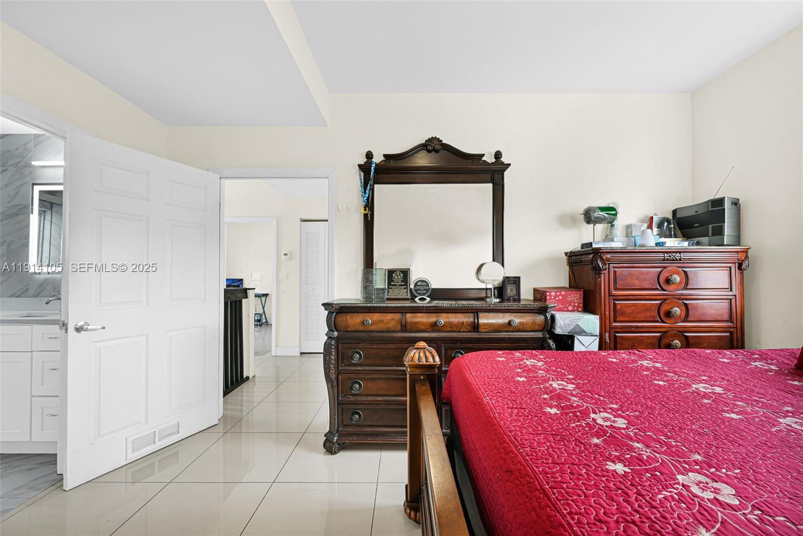 VITRAN AT NARANJA ESTATES - Residential