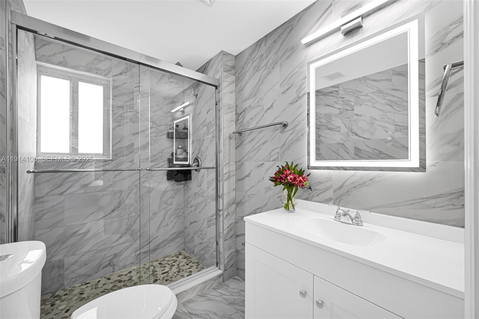 VITRAN AT NARANJA ESTATES - Residential