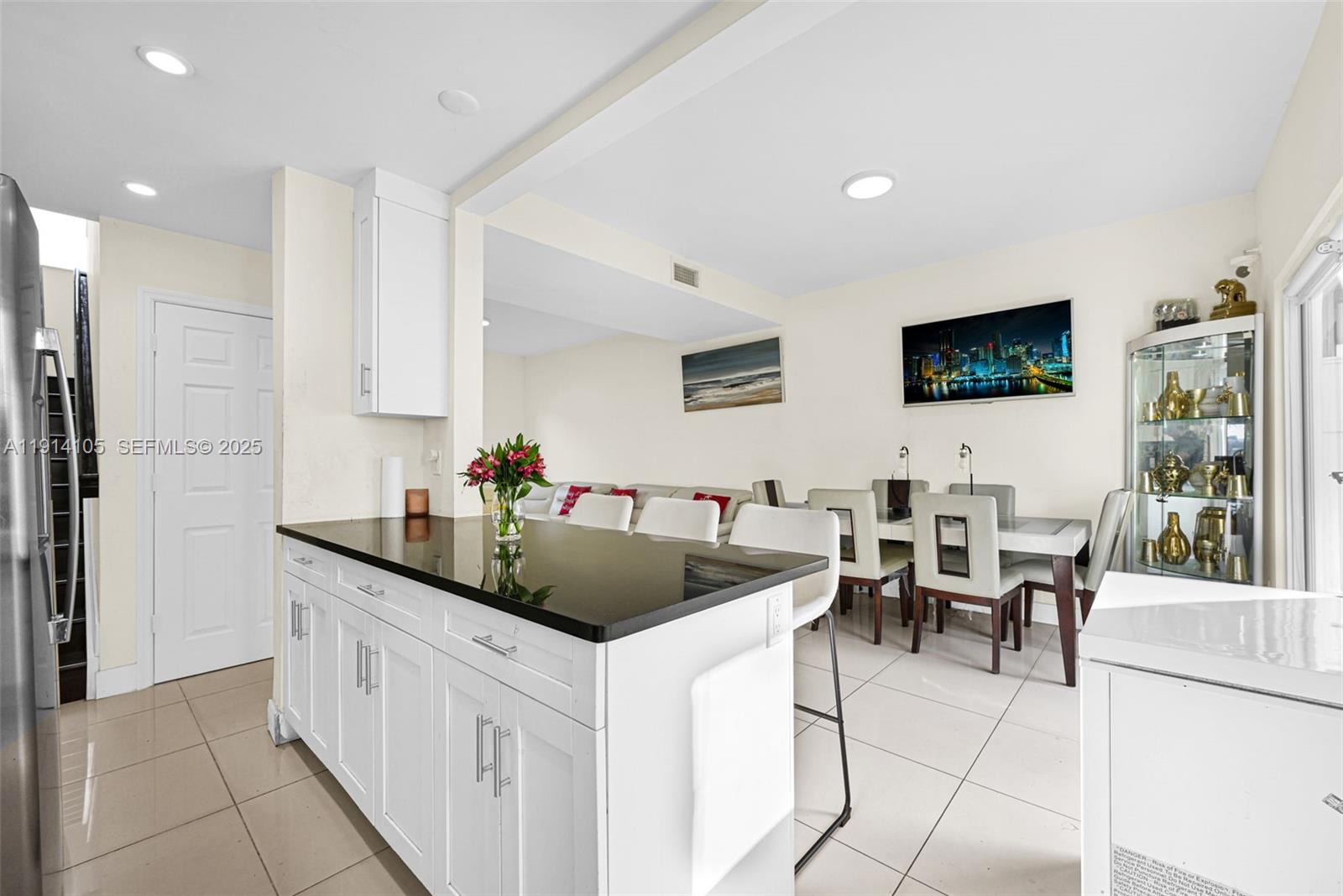 VITRAN AT NARANJA ESTATES - Residential