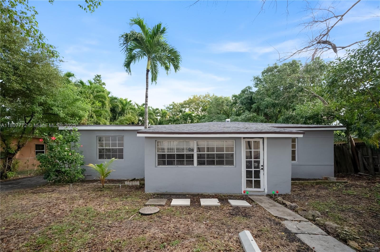 13845 Nw 6th Ave, Miami, Broward County, Florida - 3 Bedrooms  
1 Bathrooms - 