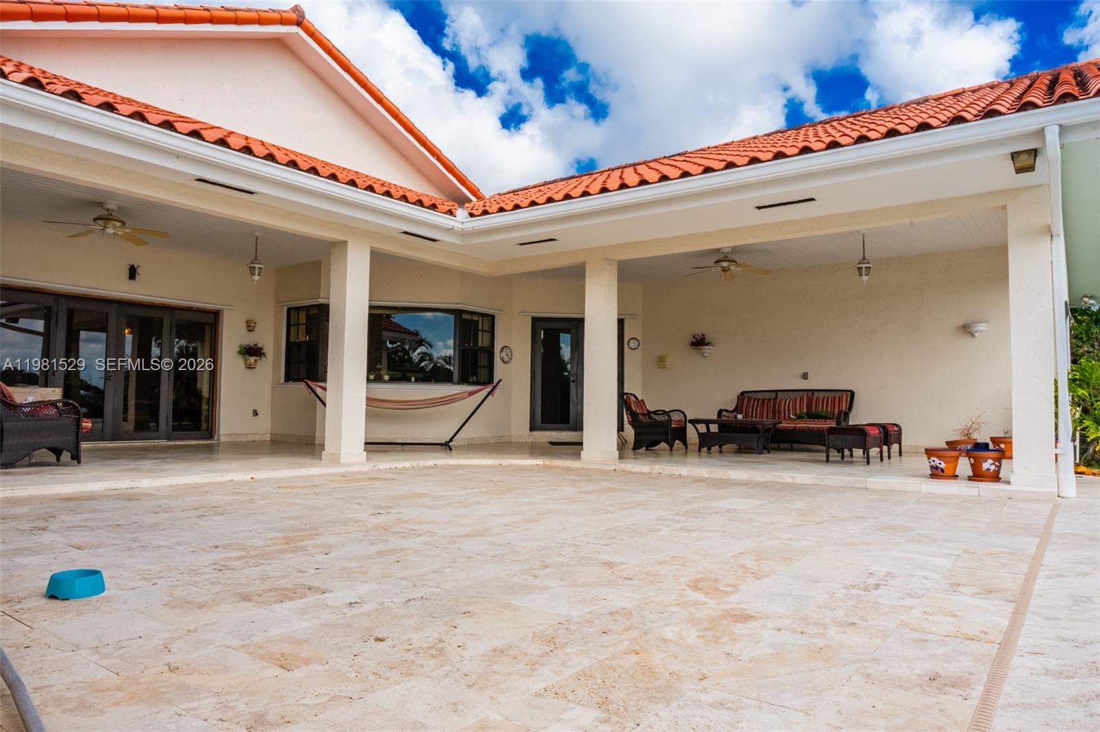 MC CAHILLS BLUEBIRD LAKE - Residential