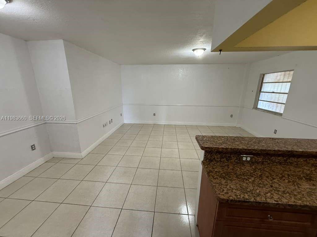 VILLA BISCAYA JARDINES CO - Residential Lease