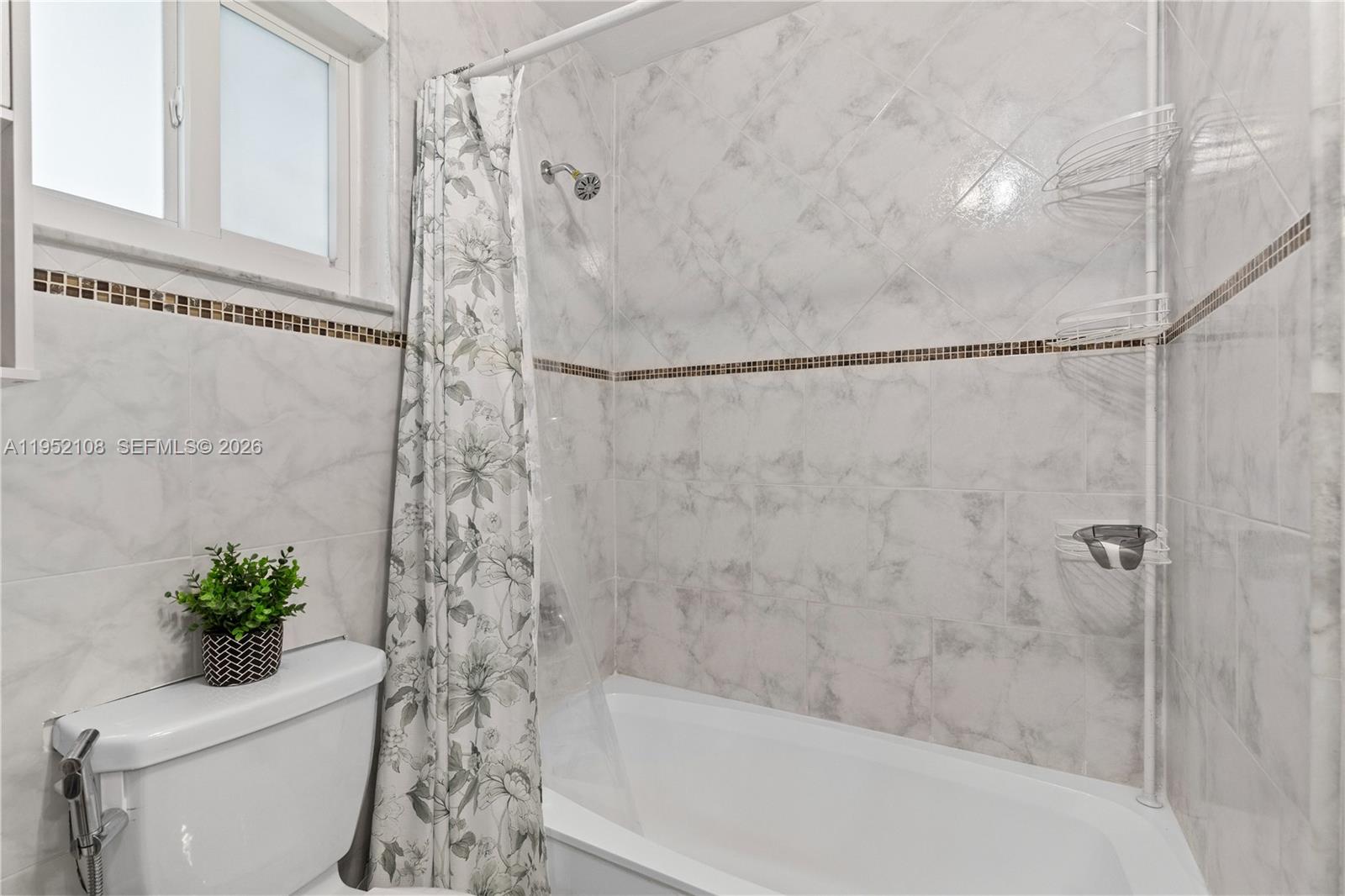 EL PRADO COUNTRY CLUB 2ND - Residential