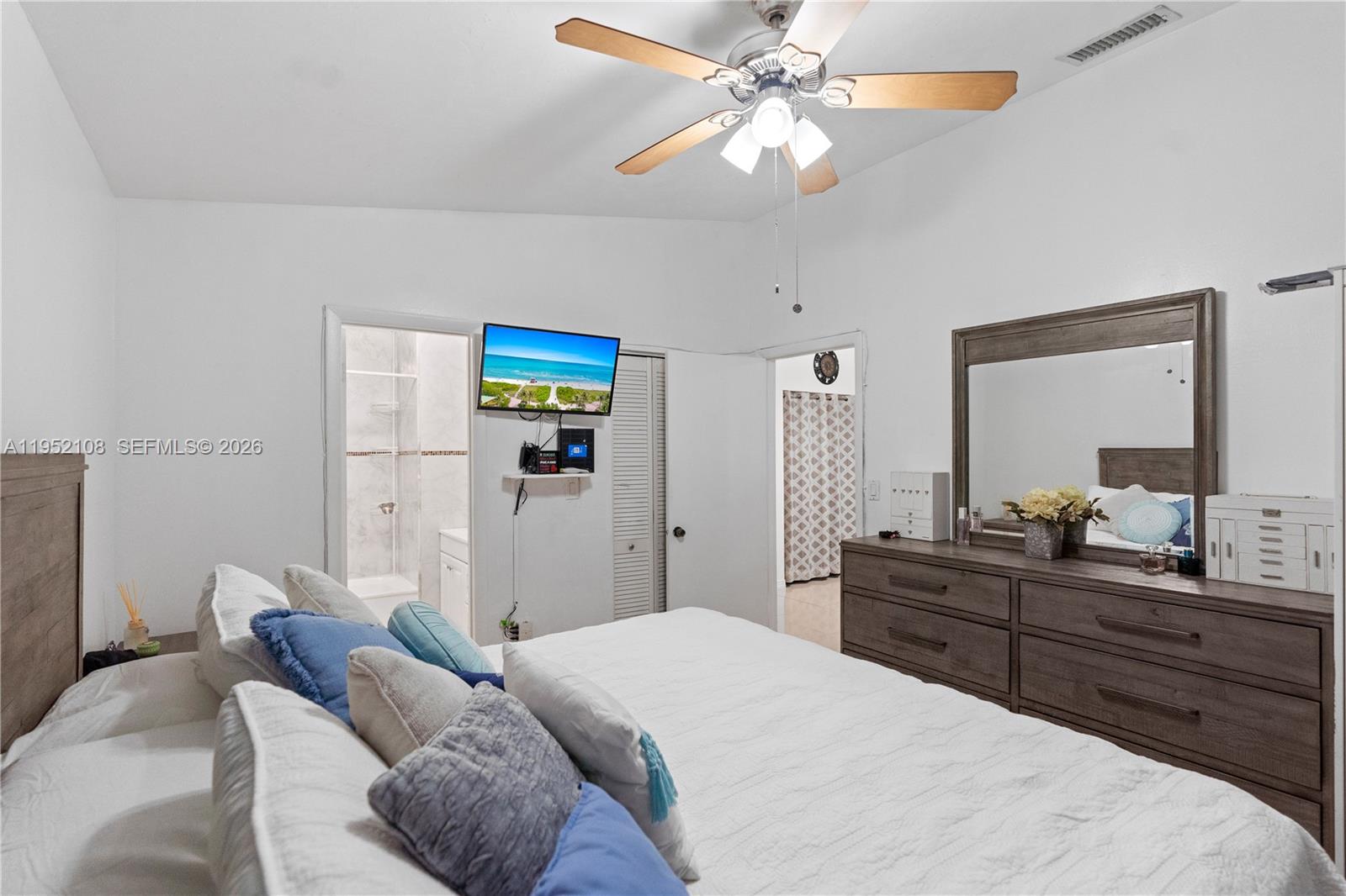 EL PRADO COUNTRY CLUB 2ND - Residential