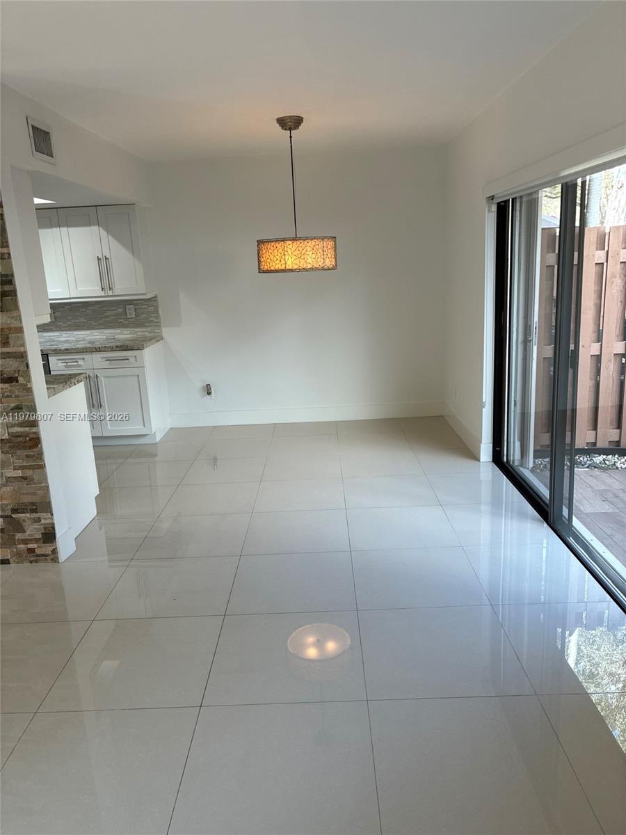 SABAL CHASE SEC 3 - Residential