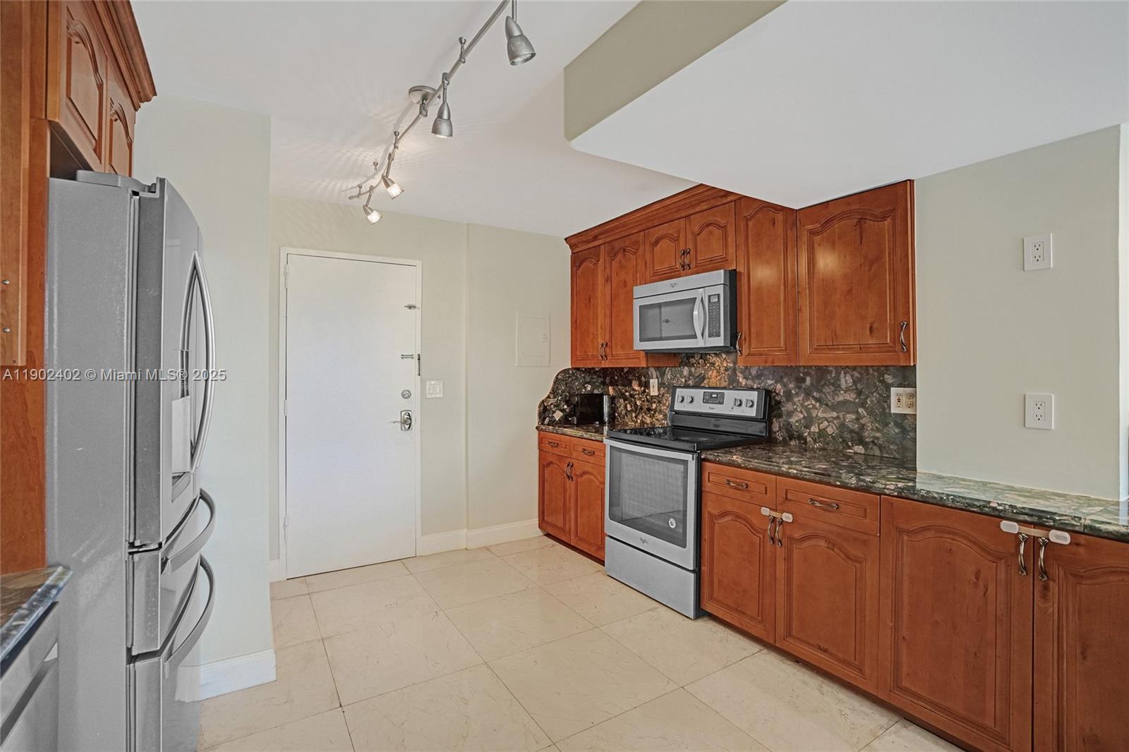 GUILDFORD CONDO - Residential Lease