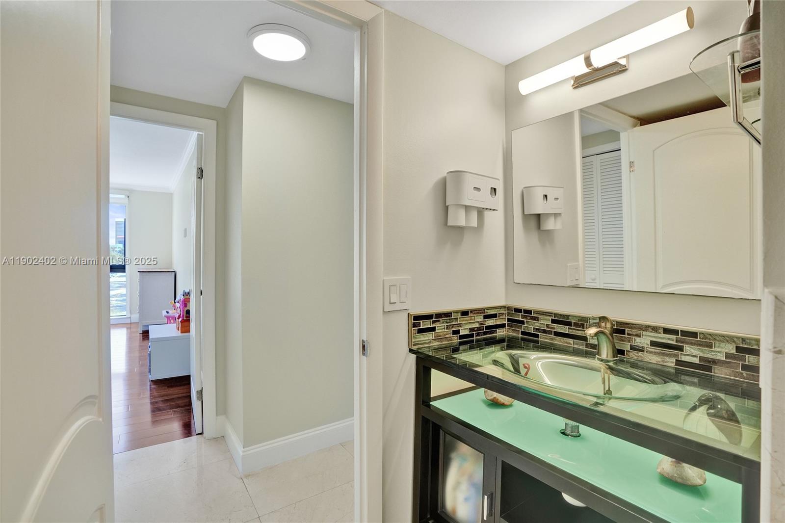 GUILDFORD CONDO - Residential Lease