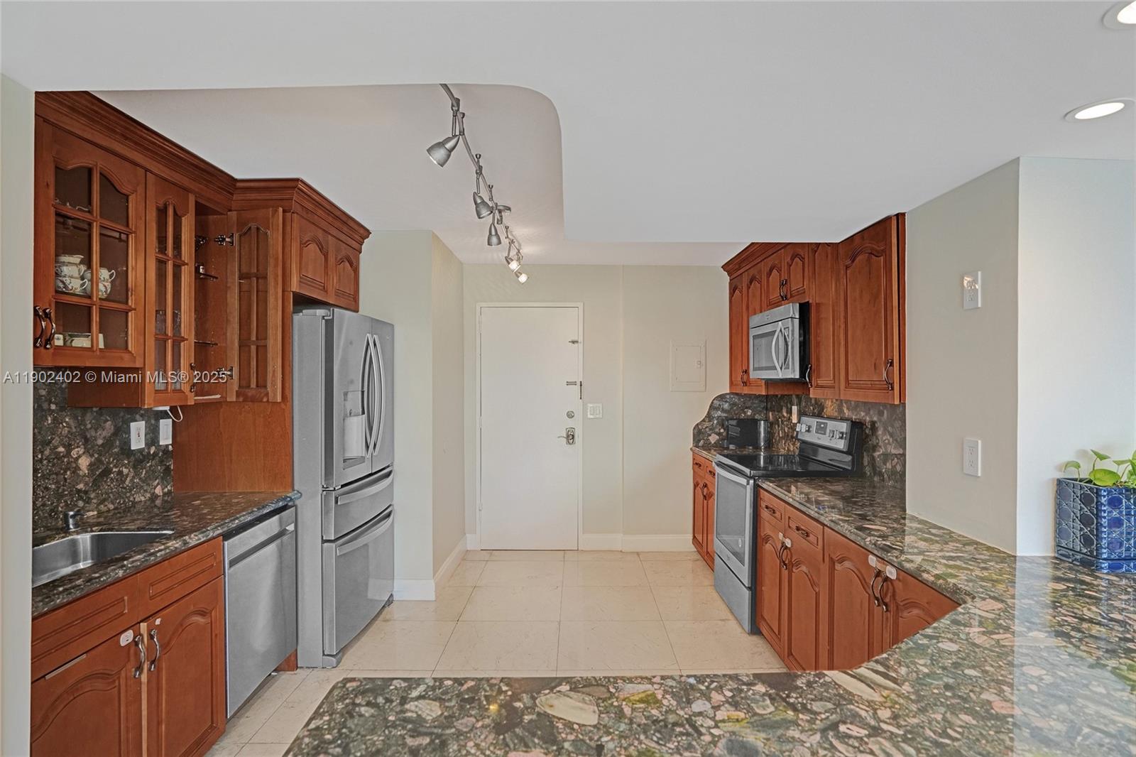 GUILDFORD CONDO - Residential Lease