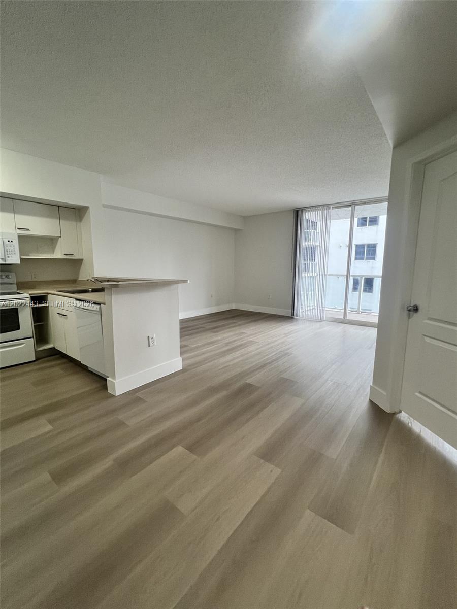 View photos, virtual tours, details... 5085 NW 7th St 503