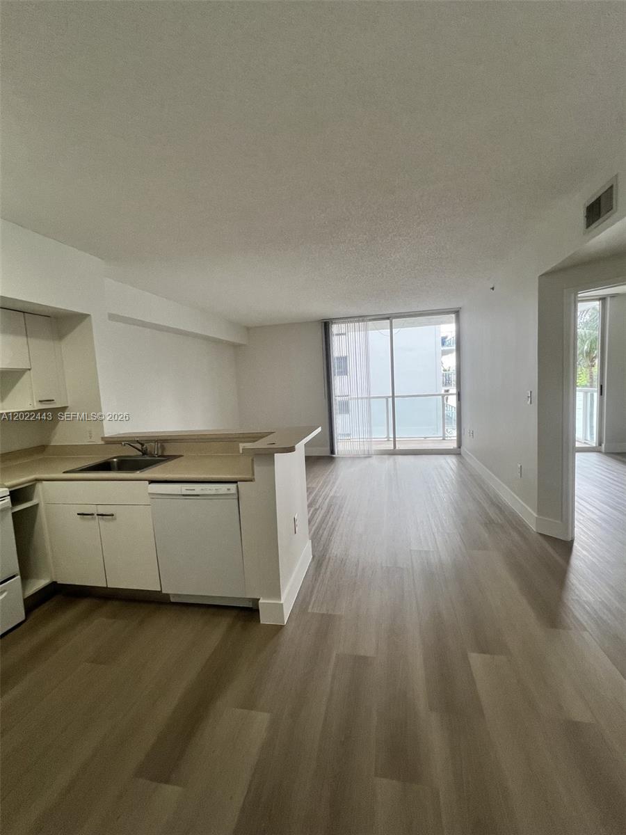 View photos, virtual tours, details... 5085 NW 7th St 503