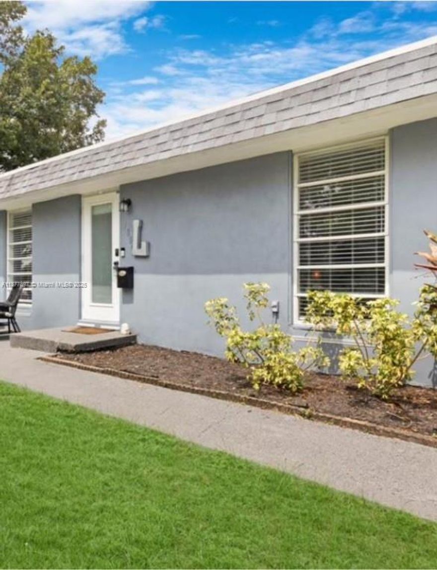 Spacious 4-bedroom, 2-bathroom single-family home in Tamarac with a 1-car garage and a large backyard perfect for family living. This well-maintained property offers comfortable living space in a great location.