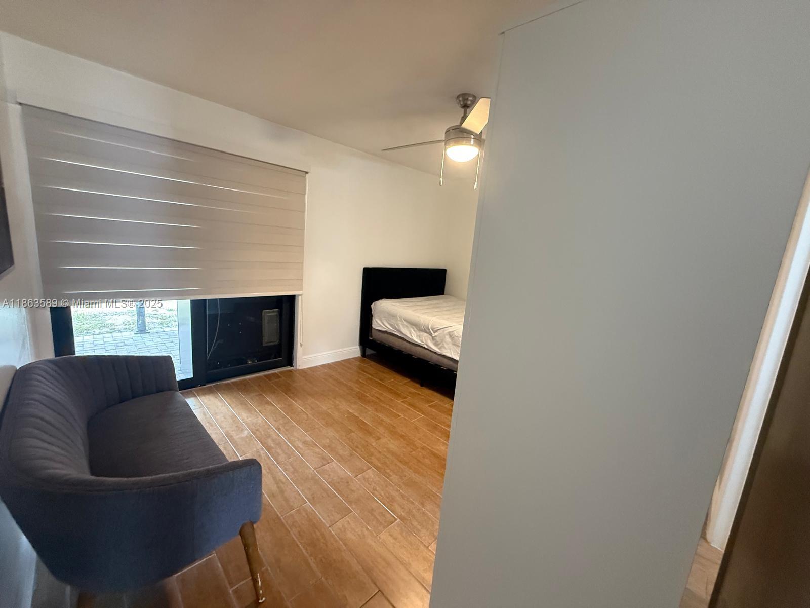 LAKE ISLAND - Residential Lease