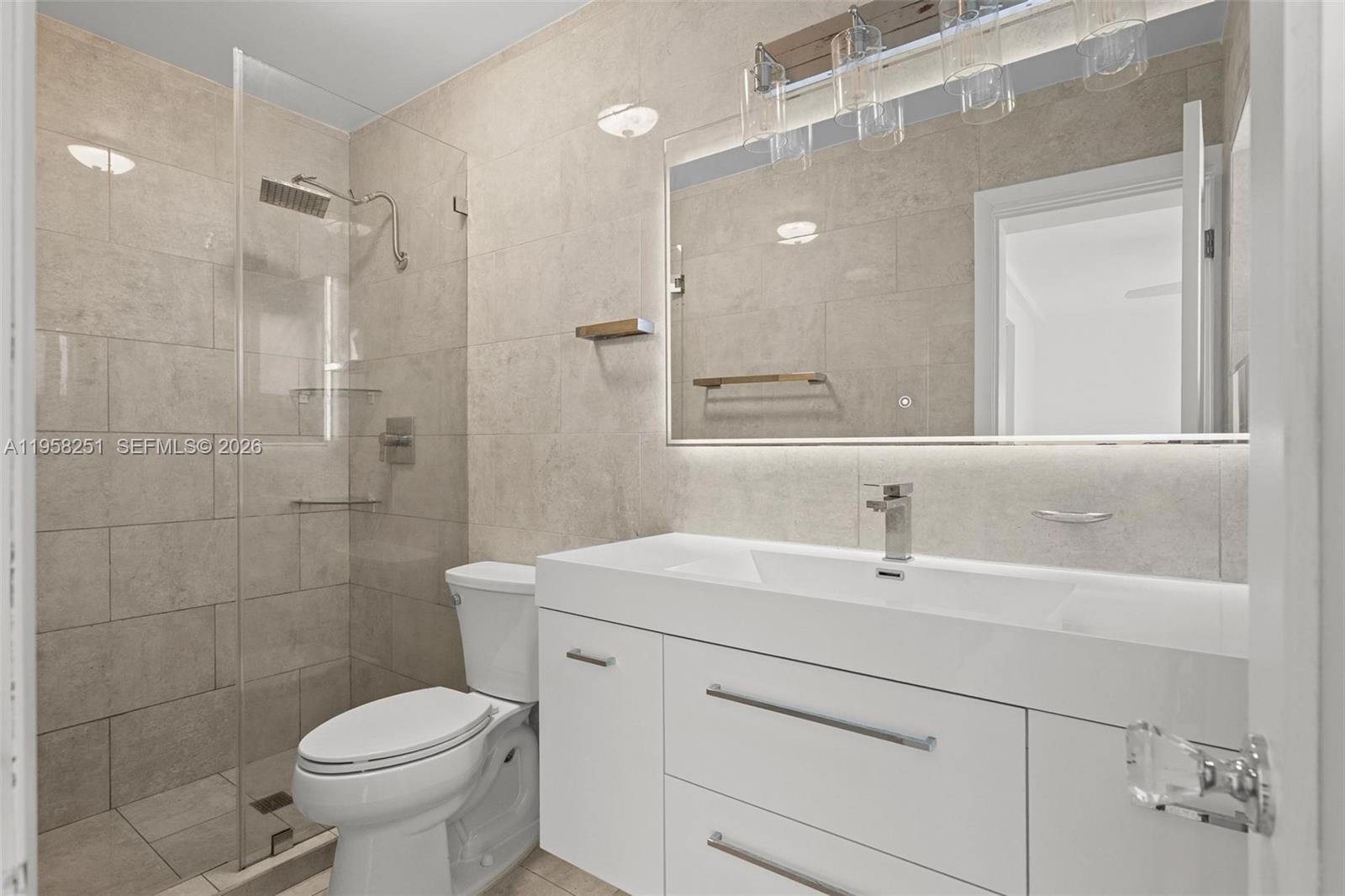 KENSINGTON PARK - Residential