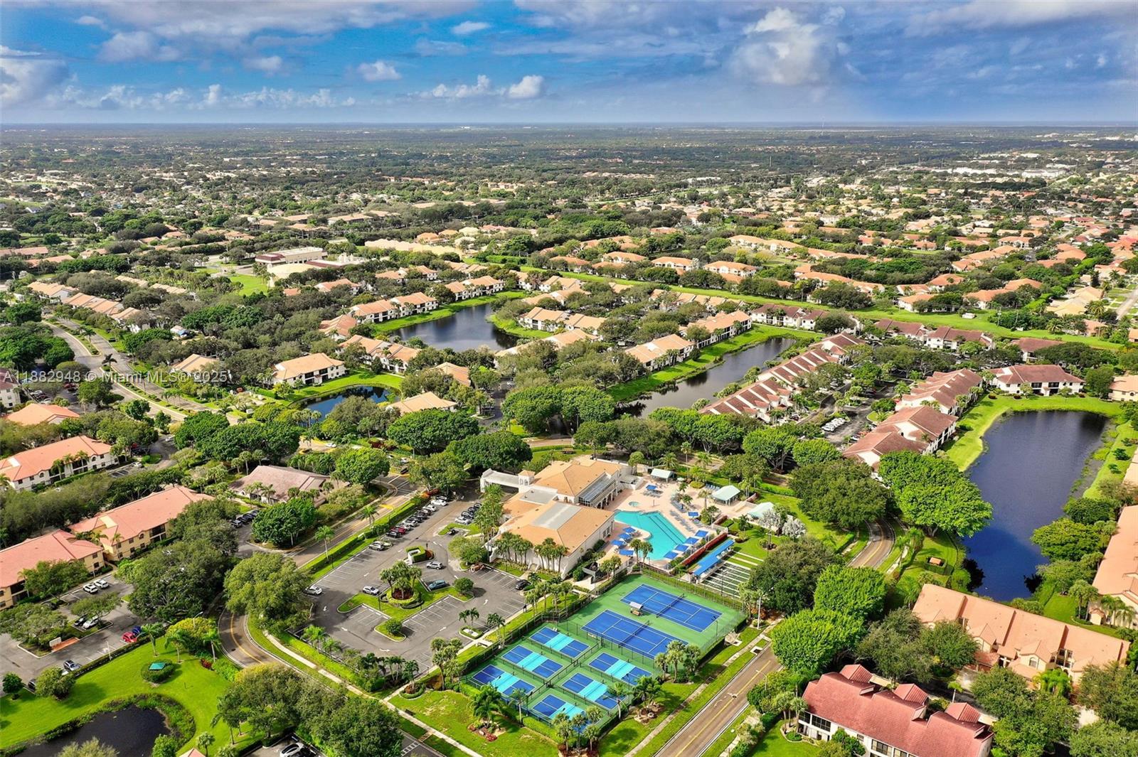 ALEXANDRA VILLAGE CONDO - Residential