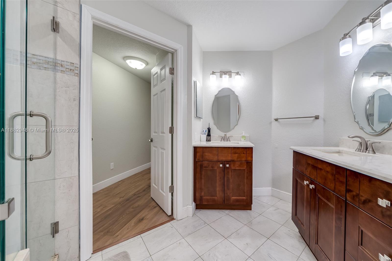 ALEXANDRA VILLAGE CONDO - Residential