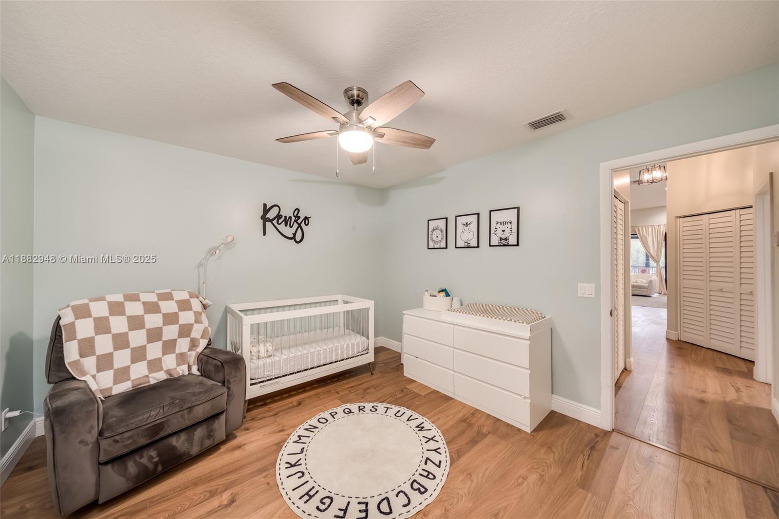 ALEXANDRA VILLAGE CONDO - Residential