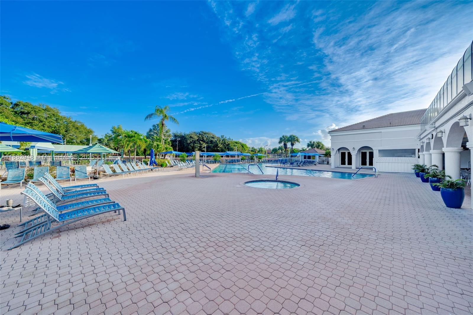 ALEXANDRA VILLAGE CONDO - Residential