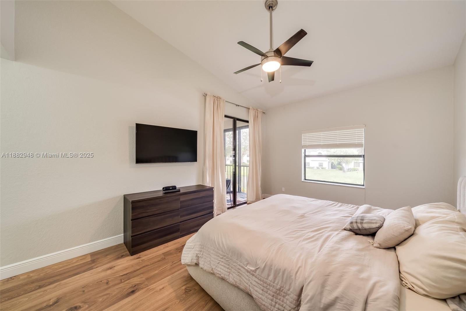 ALEXANDRA VILLAGE CONDO - Residential
