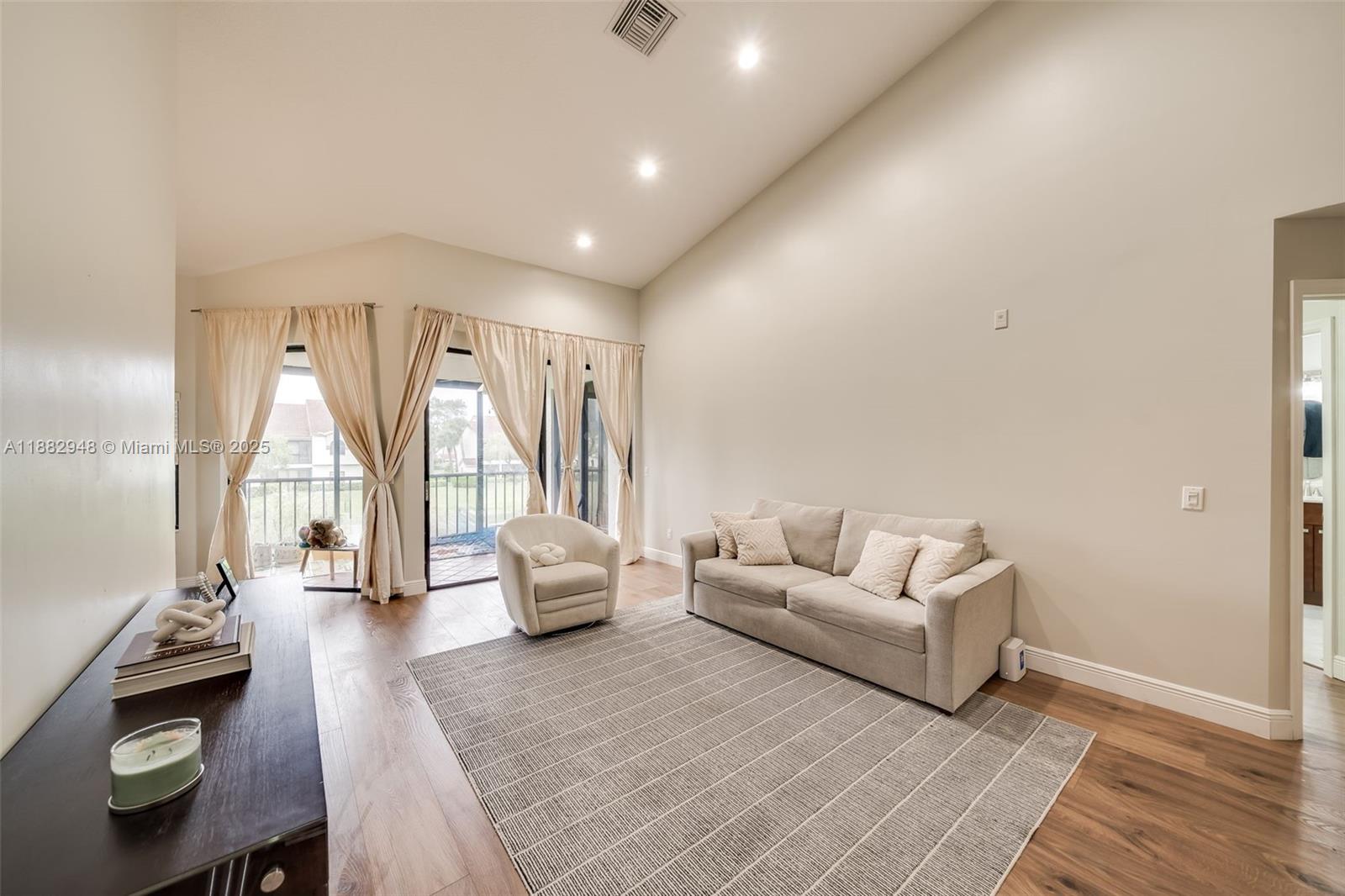 ALEXANDRA VILLAGE CONDO - Residential