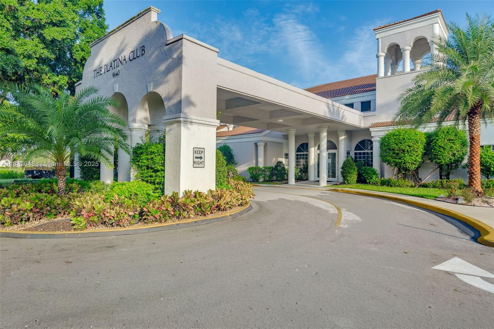 ALEXANDRA VILLAGE CONDO - Residential