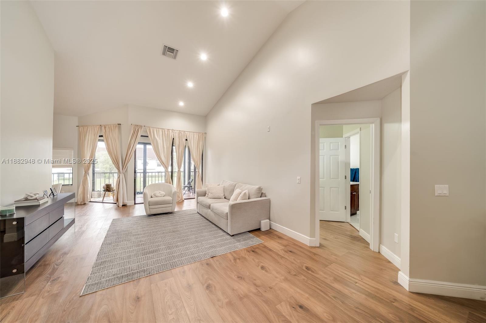 ALEXANDRA VILLAGE CONDO - Residential