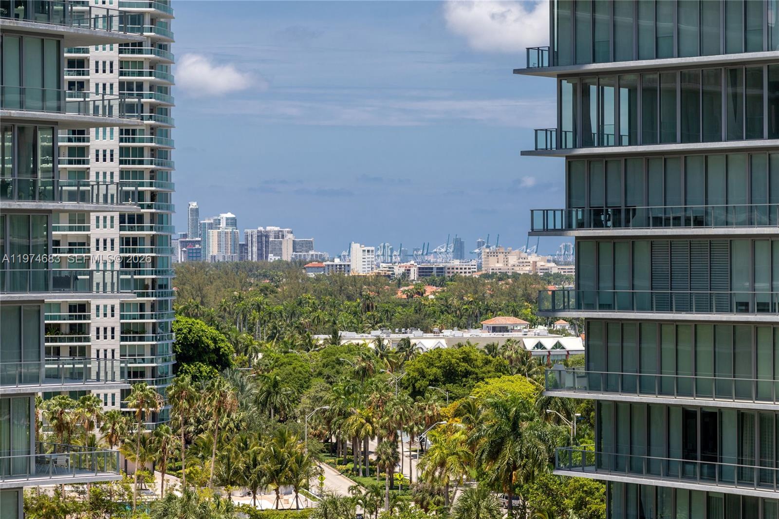 THE TOWER RESIDENCES - Residential