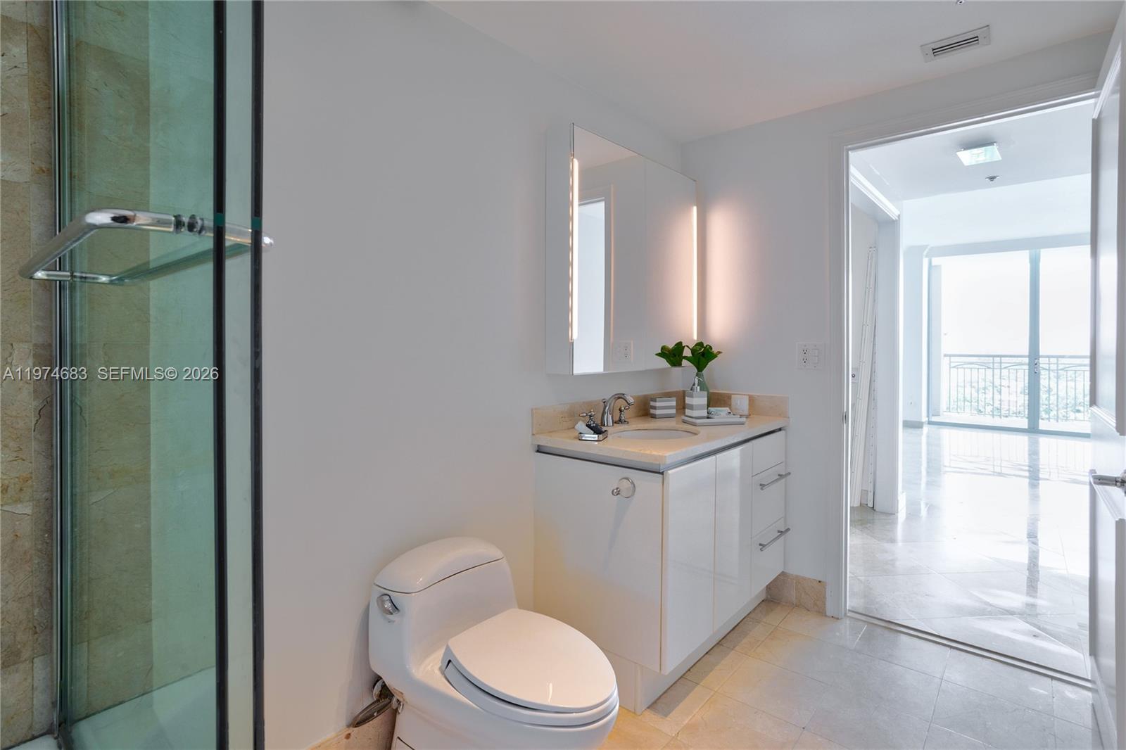 THE TOWER RESIDENCES - Residential