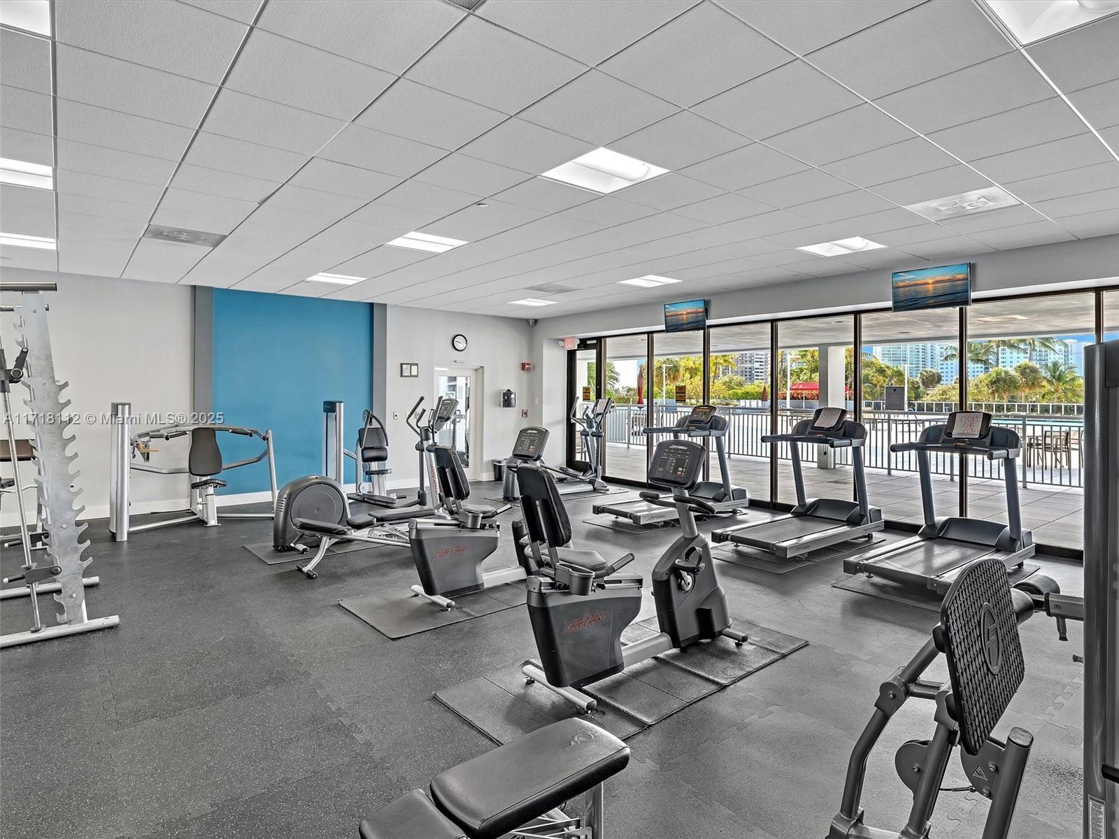 AVENTURA ELDORADO CONDO - Residential