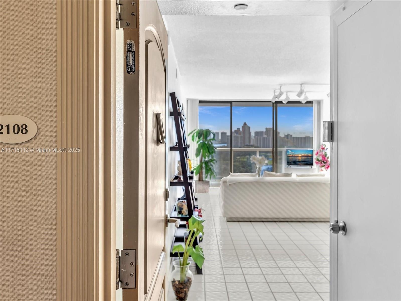 AVENTURA ELDORADO CONDO - Residential