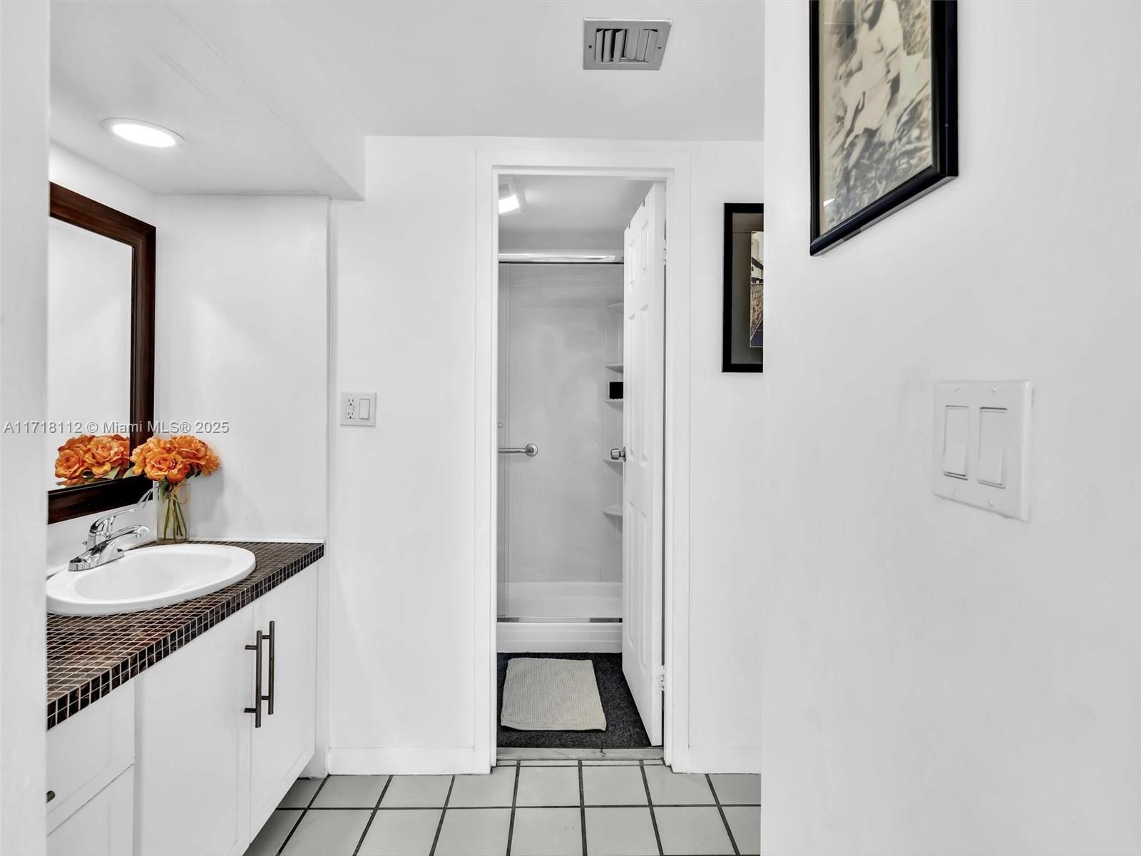 AVENTURA ELDORADO CONDO - Residential