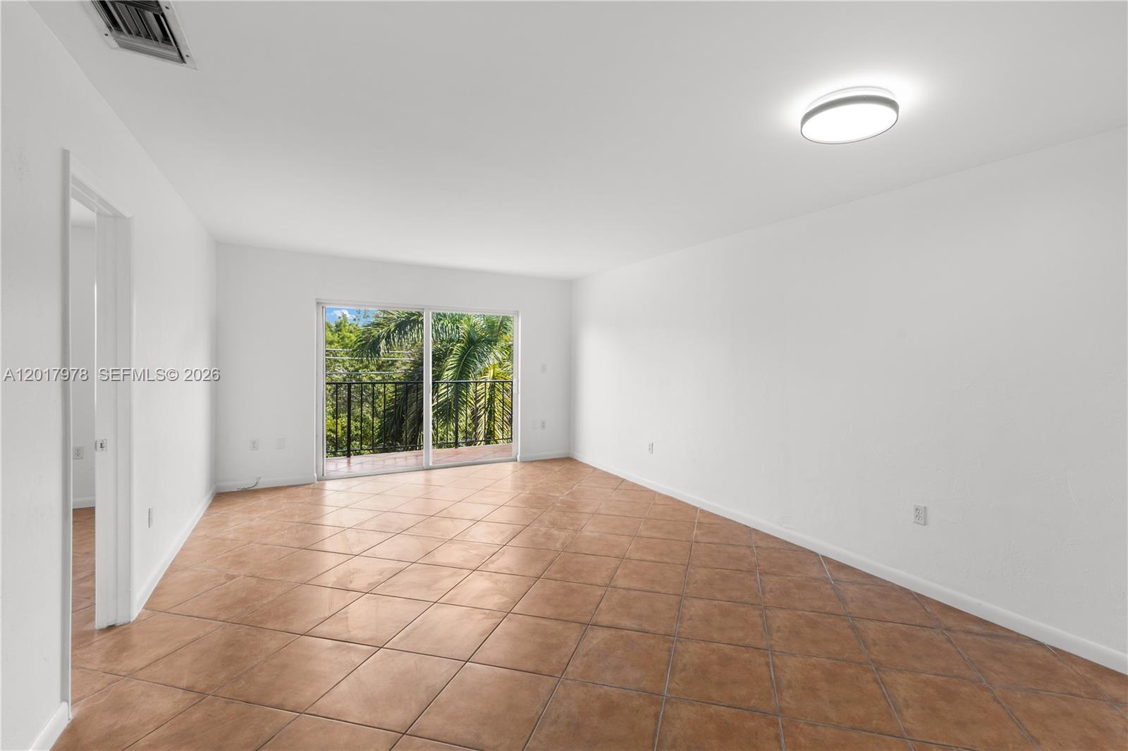 2600 NE 135th St 4E-A