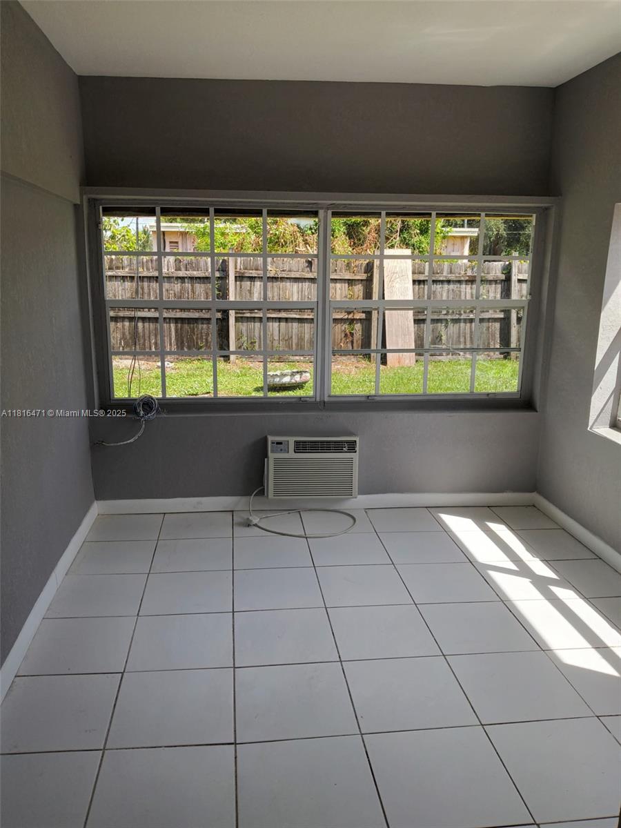 BUNCHE PARK - Residential